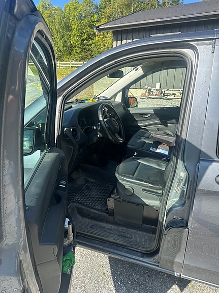 Mercedes-Benz Vito 119 8 of 11