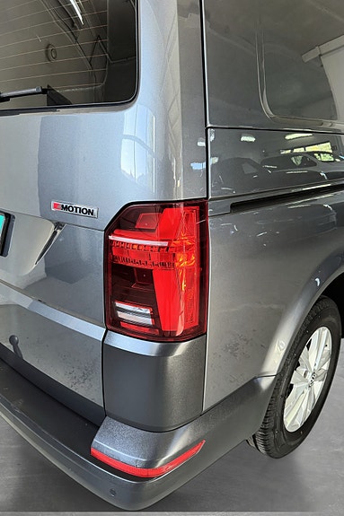 Volkswagen Transporter 12 of 30