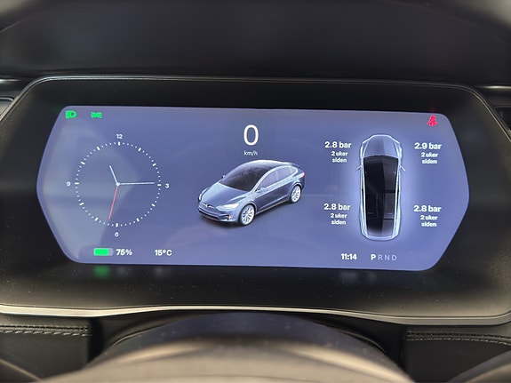 Tesla Model X 19 of 23