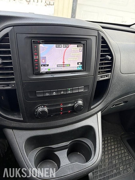 Mercedes-Benz vito 9 of 19