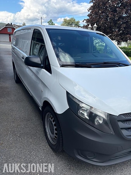 Mercedes-Benz vito 6 of 19