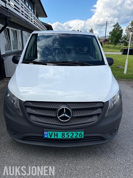 Mercedes-Benz vito 5 of 19