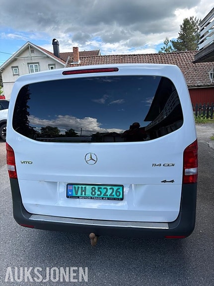 Mercedes-Benz vito 8 of 19