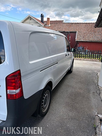 Mercedes-Benz vito 7 of 19