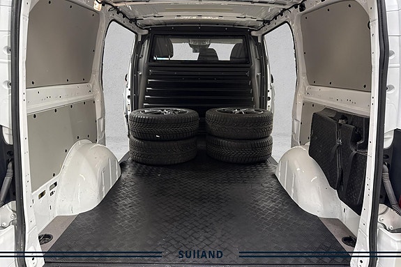 Mercedes-Benz Vito 119 17 of 23
