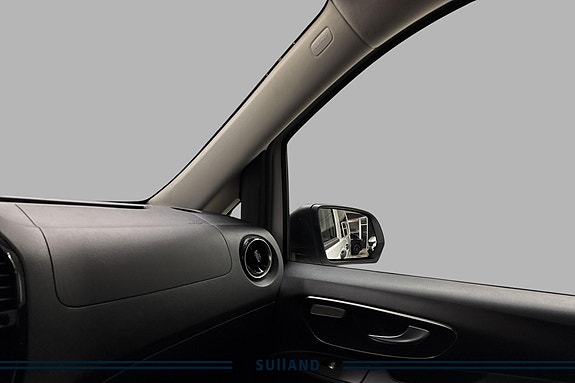 Mercedes-Benz Vito 119 19 of 23