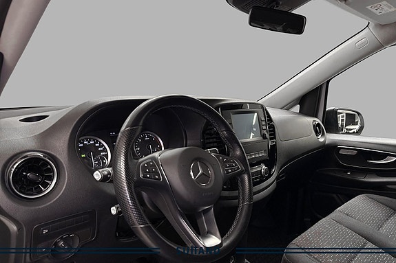 Mercedes-Benz Vito 119 9 of 23