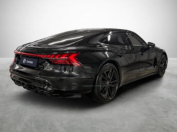 Audi e-tron GT 6 of 30