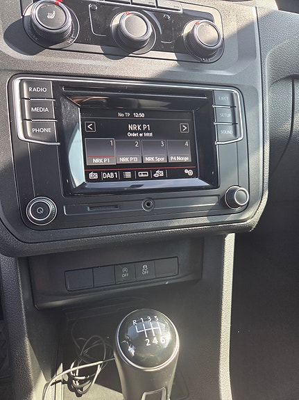 Volkswagen Caddy Maxi 12 of 15