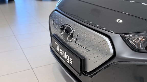 Hyundai IONIQ 6 of 30