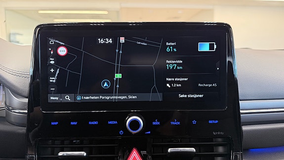 Hyundai IONIQ 25 of 30