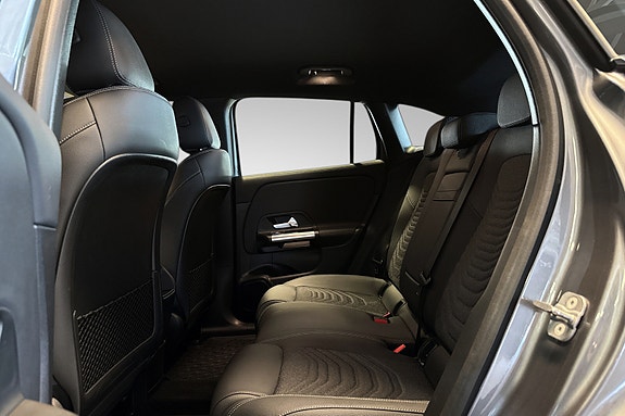Mercedes-Benz EQA250+ 20 of 20