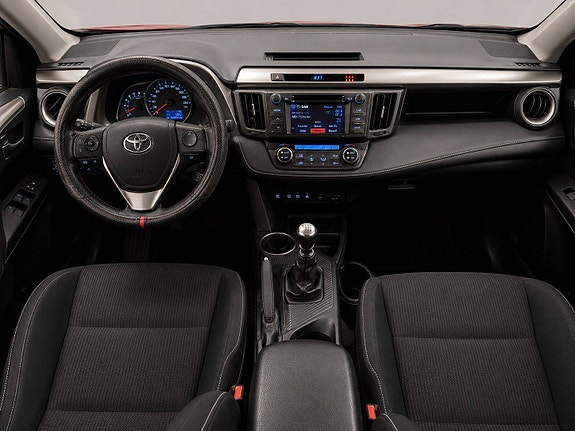 Toyota RAV4 11 of 15