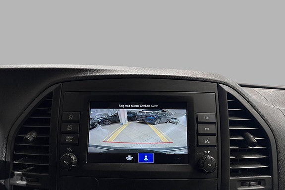 Mercedes-Benz eVito 129 17 of 22