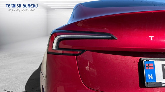 Tesla Model 3 7 of 21