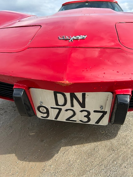 Chevrolet Corvette 9 of 26