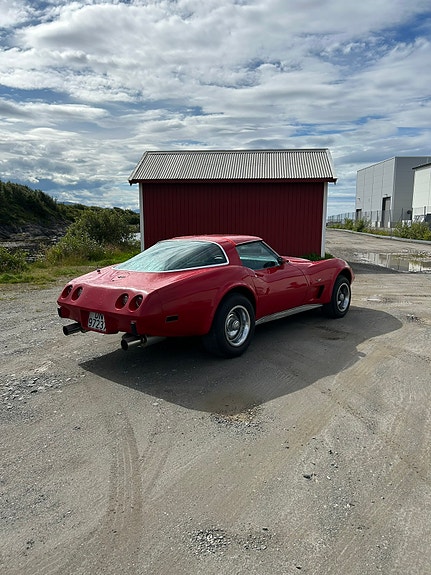 Chevrolet Corvette 3 of 26