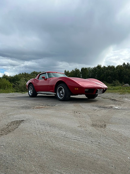 Chevrolet Corvette 11 of 26