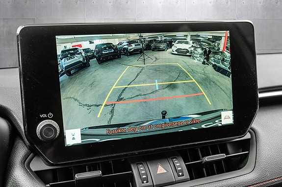 Toyota RAV4 Plug-in Hybrid 21 of 25