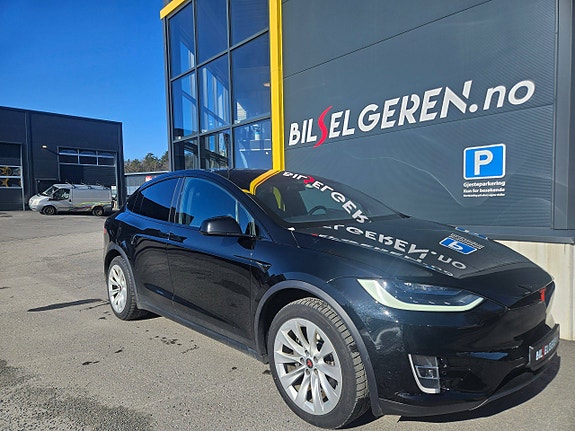 Tesla Model X 2 of 23
