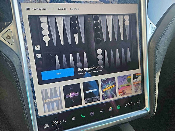 Tesla Model X 19 of 23