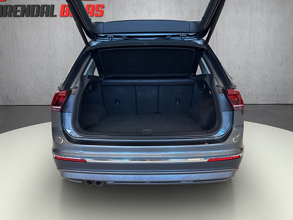 Volkswagen Tiguan 7 of 30