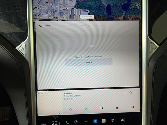 Tesla Model X 15 of 30