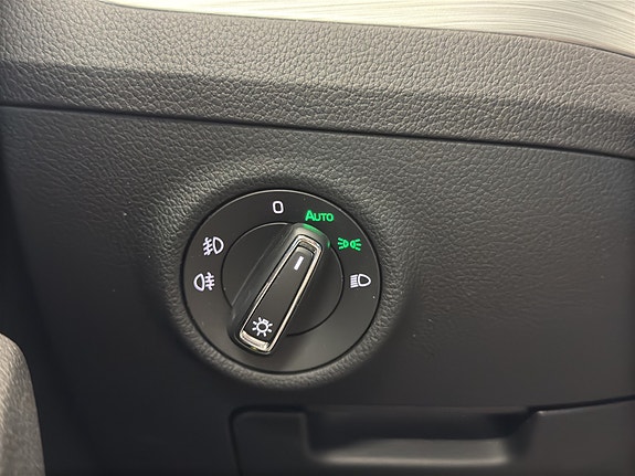 Skoda Superb 22 of 30