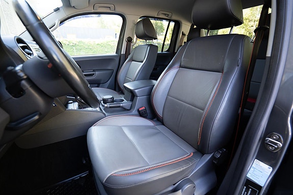 Volkswagen Amarok 14 of 30