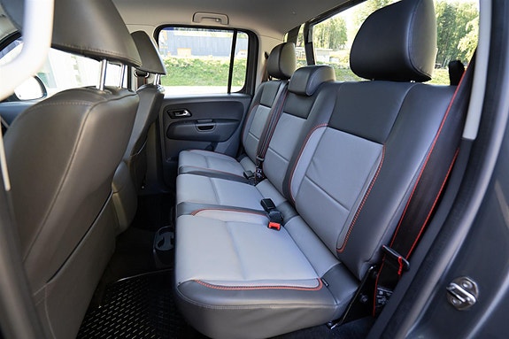 Volkswagen Amarok 16 of 30