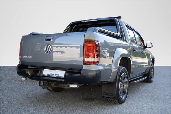Volkswagen Amarok 8 of 30