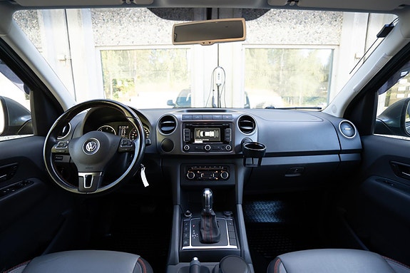 Volkswagen Amarok 21 of 30