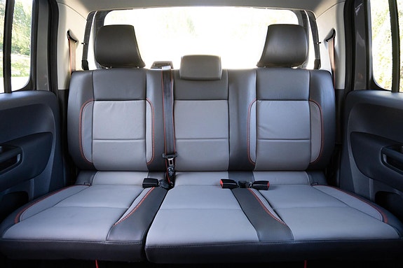 Volkswagen Amarok 20 of 30