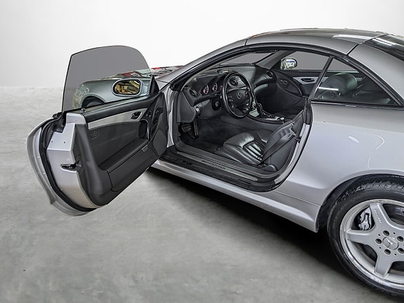 Mercedes-Benz SL55 14 of 24