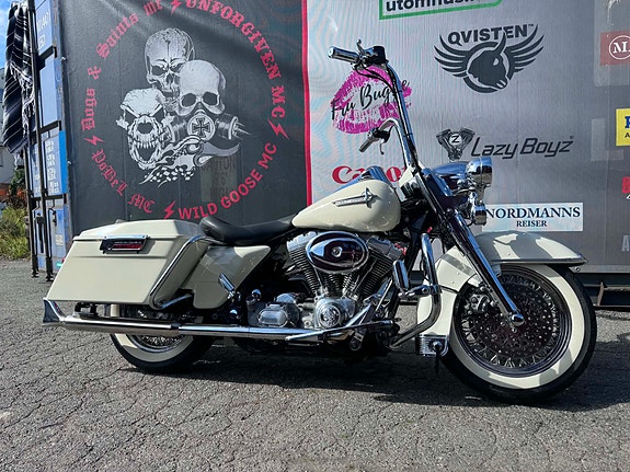 Harley-Davidson Road king Police 15 of 15