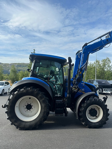 Bilde 7 av New Holland T5.140 AutoCommand