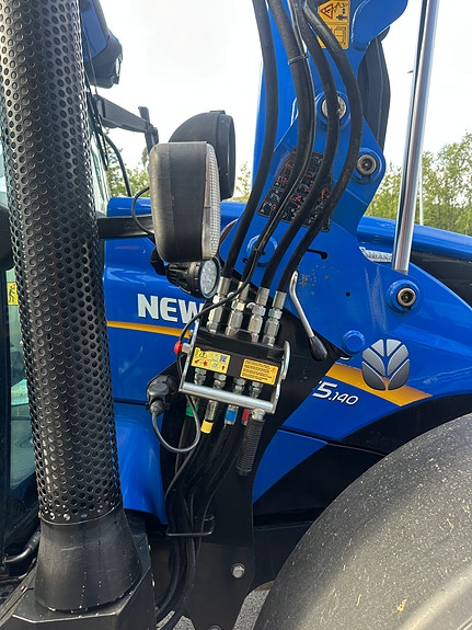 Bilde 18 av New Holland T5.140 AutoCommand