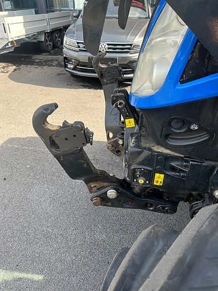 Bilde 16 av New Holland T5.140 AutoCommand