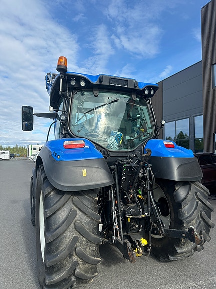 Bilde 12 av New Holland T5.140 AutoCommand