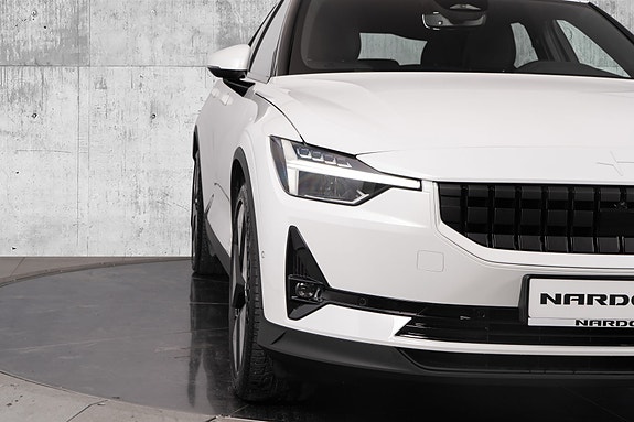 Polestar 2 6 of 30