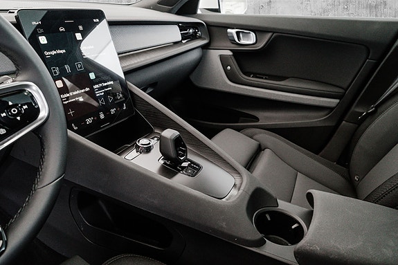 Polestar 2 16 of 30