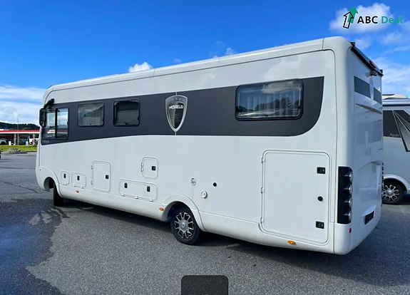 Morelo Home 82 LS // IVECO // luftfj. bak // Lav km 34 900 // Skinninteriør // Solcelle / ALDE // El. senkes. // El.støtteben // Fast wc/tank 5 of 30
