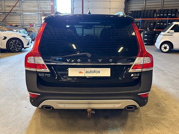 Volvo XC70 8 of 30