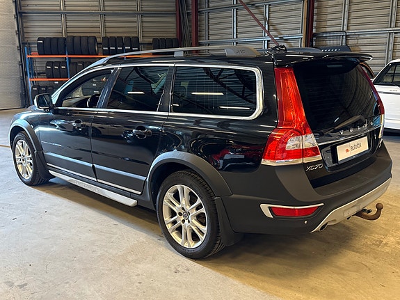 Volvo XC70 9 of 30
