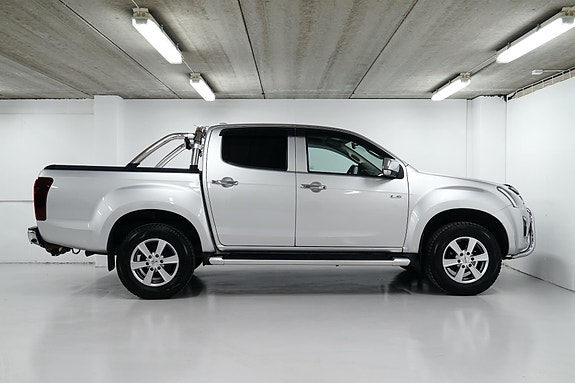 Isuzu D-max 7 of 28