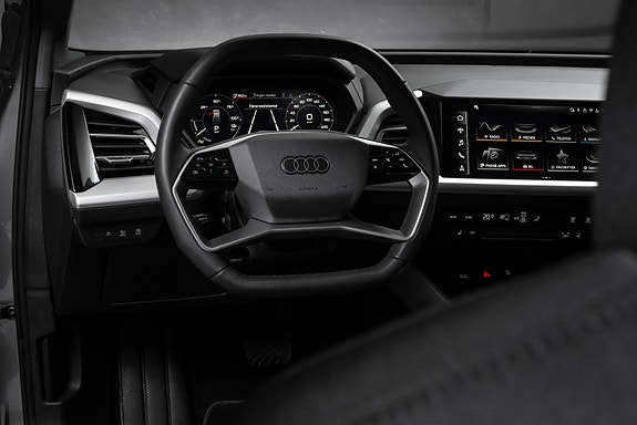 Audi Q4 e-tron 29 of 30