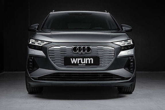 Audi Q4 e-tron 6 of 30