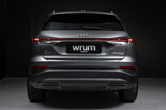 Audi Q4 e-tron 17 of 30