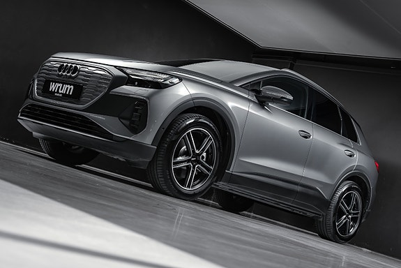 Audi Q4 e-tron 2 of 30