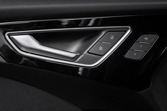 Audi Q4 e-tron 28 of 30